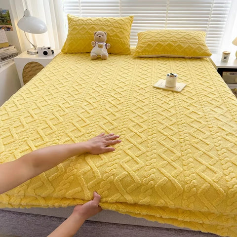 Cozy Velvet Bed Sheets