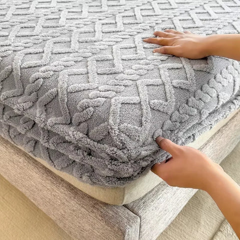 Cozy Velvet Bed Sheets